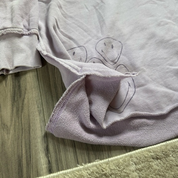 Aerie Oversized Vneck Lavender Smiley Face Sweatshirt Relaxed Size XL - Picture 6 of 8
